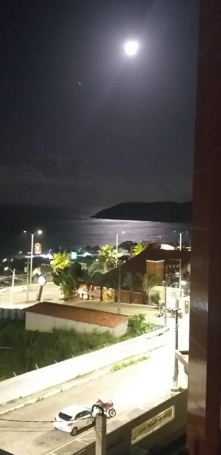 Em Ponta Negra Natal-rn Vista O Mar Natal